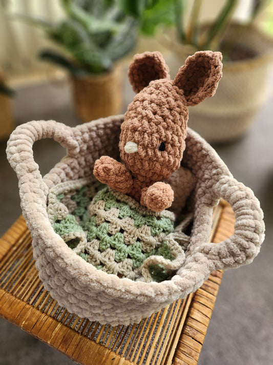 Bassinet, Blanket & Pillow Set